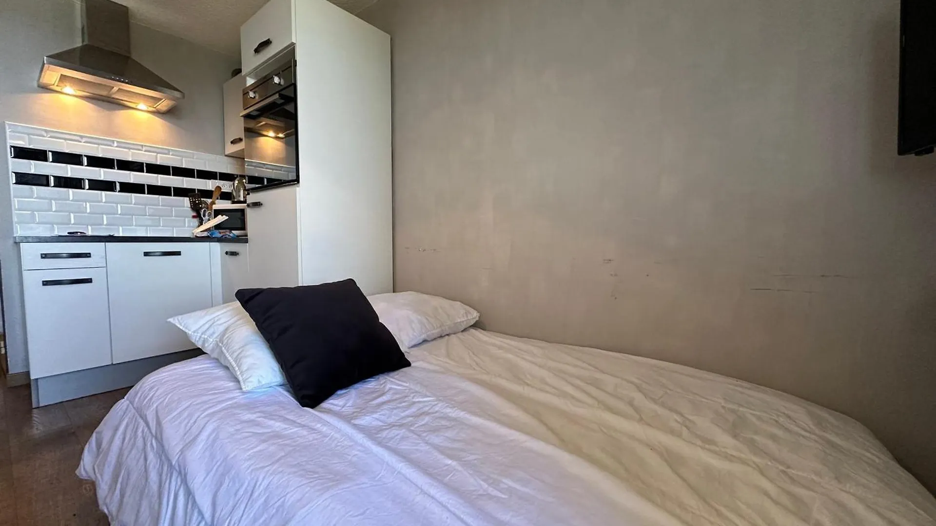 Studio Aux Pieds Des Pistes, Balcon, Equipements Modernes A Samoens 1600 - Fr-1-624-53